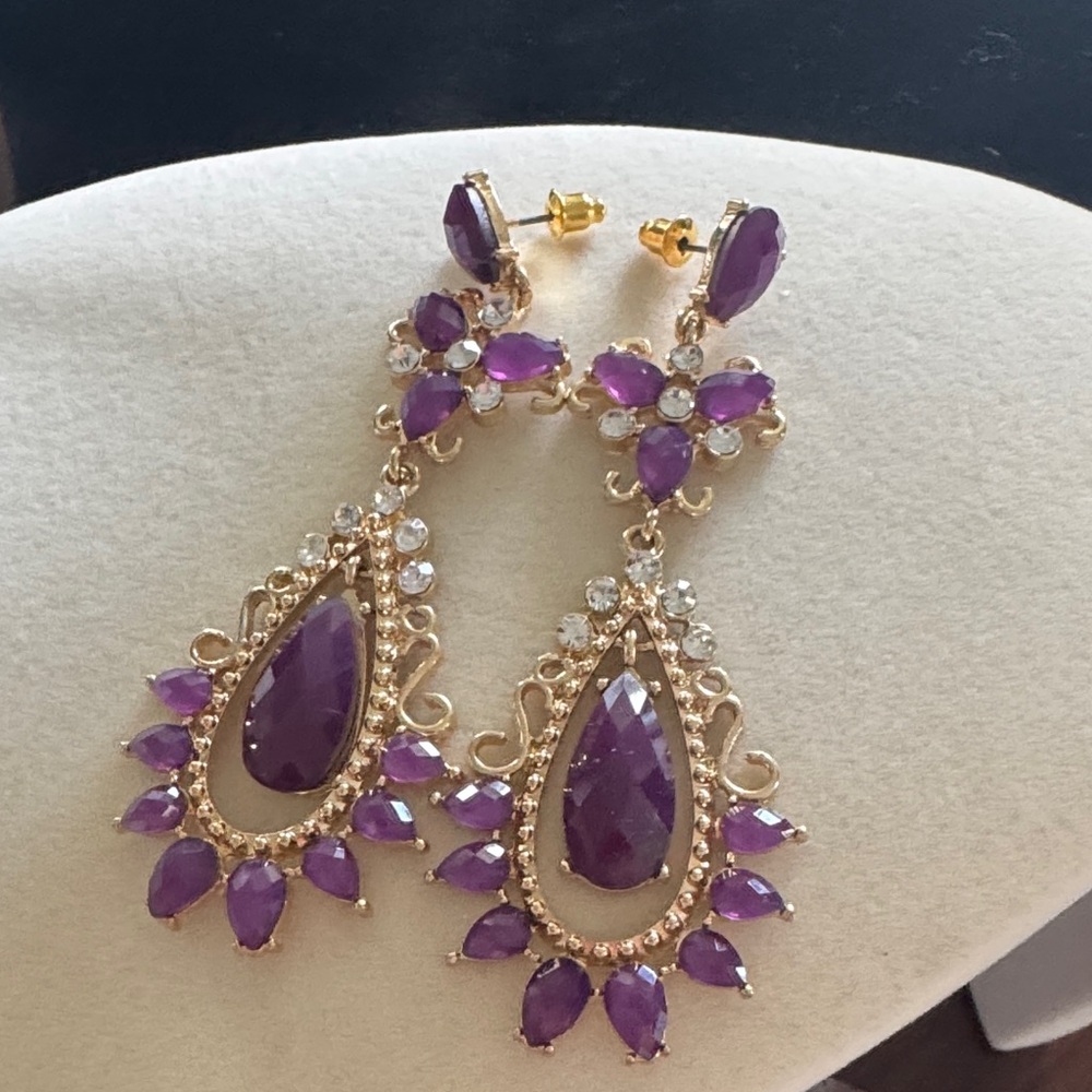 Elegant Purple and Gold Drop Earrings